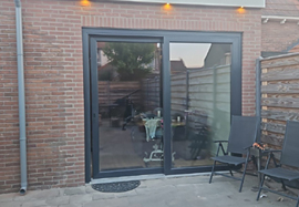 Aanbouw plaatsen